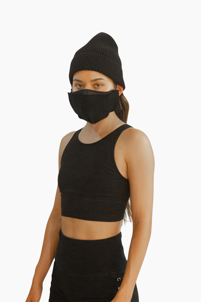 SIGNATURE | ONYX KNIT